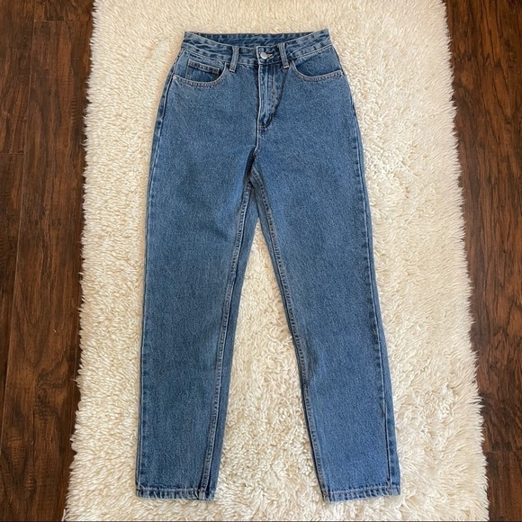 Shein High Rise Mom Jeans Women's Size 26 Medium Wash Blue Tapered Leg - Picture 1 of 11
